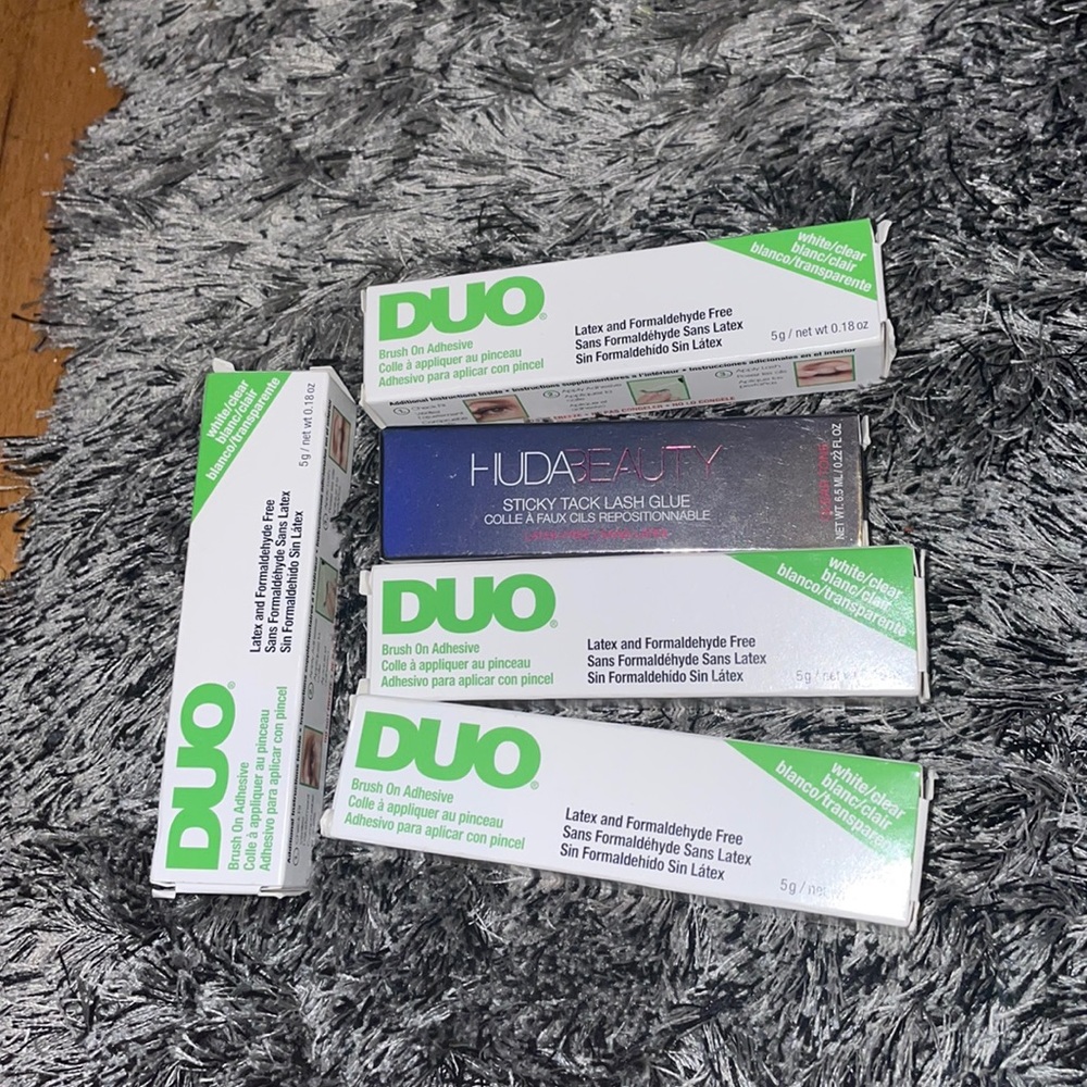 Eyelash glue Bundle